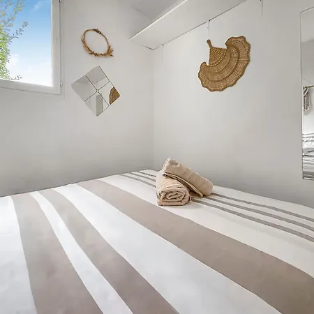 Apartment Jardin Prive, Wifi, Proche De La *